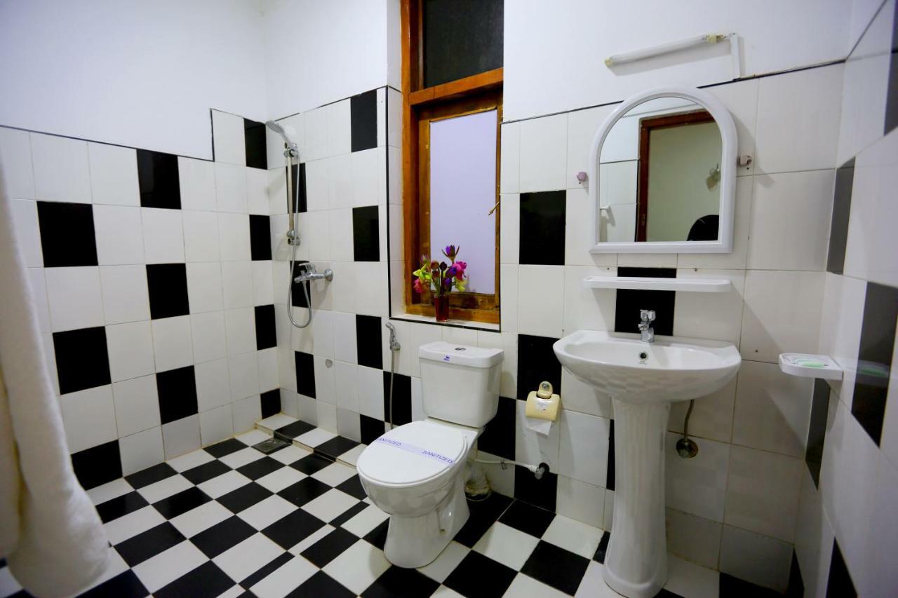 Hotel Mahaweli Spring Sirimalwatta Zewnętrze zdjęcie